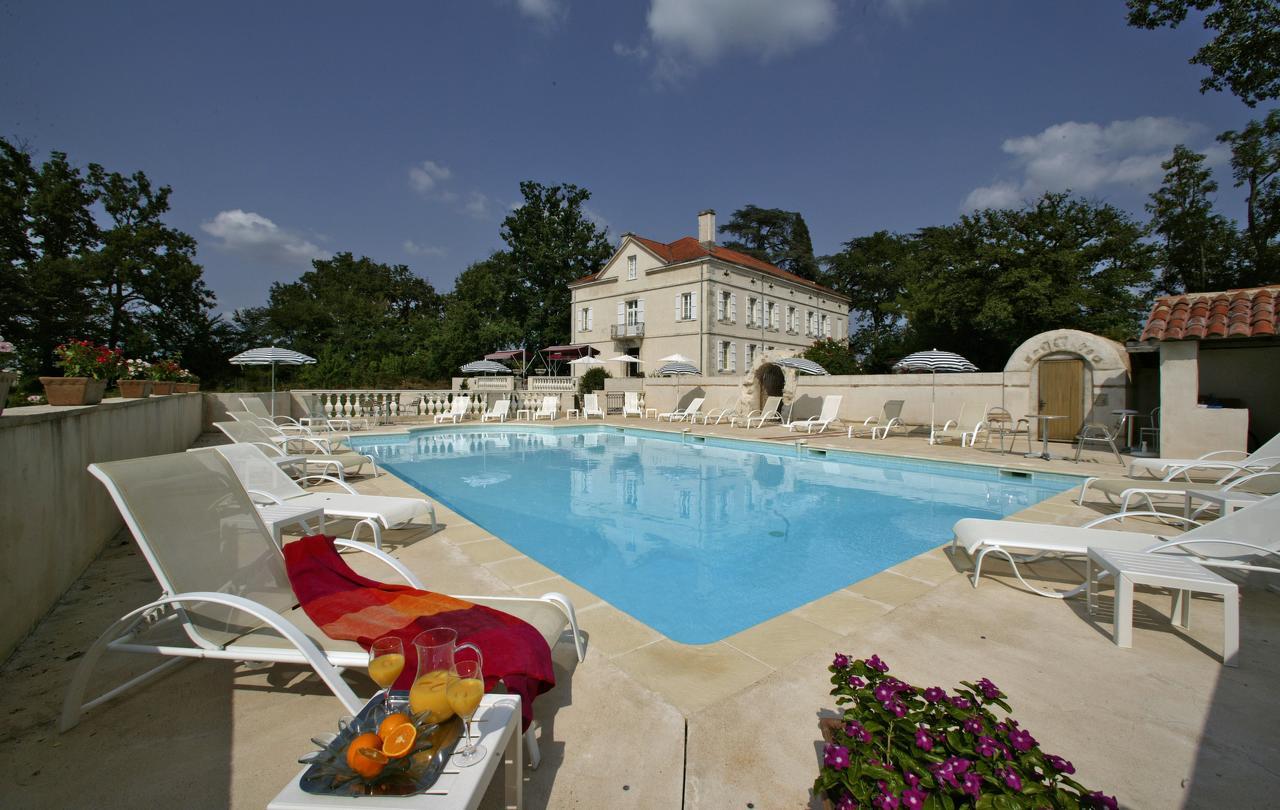 Le Manoir Saint Jean 호텔 외부 사진